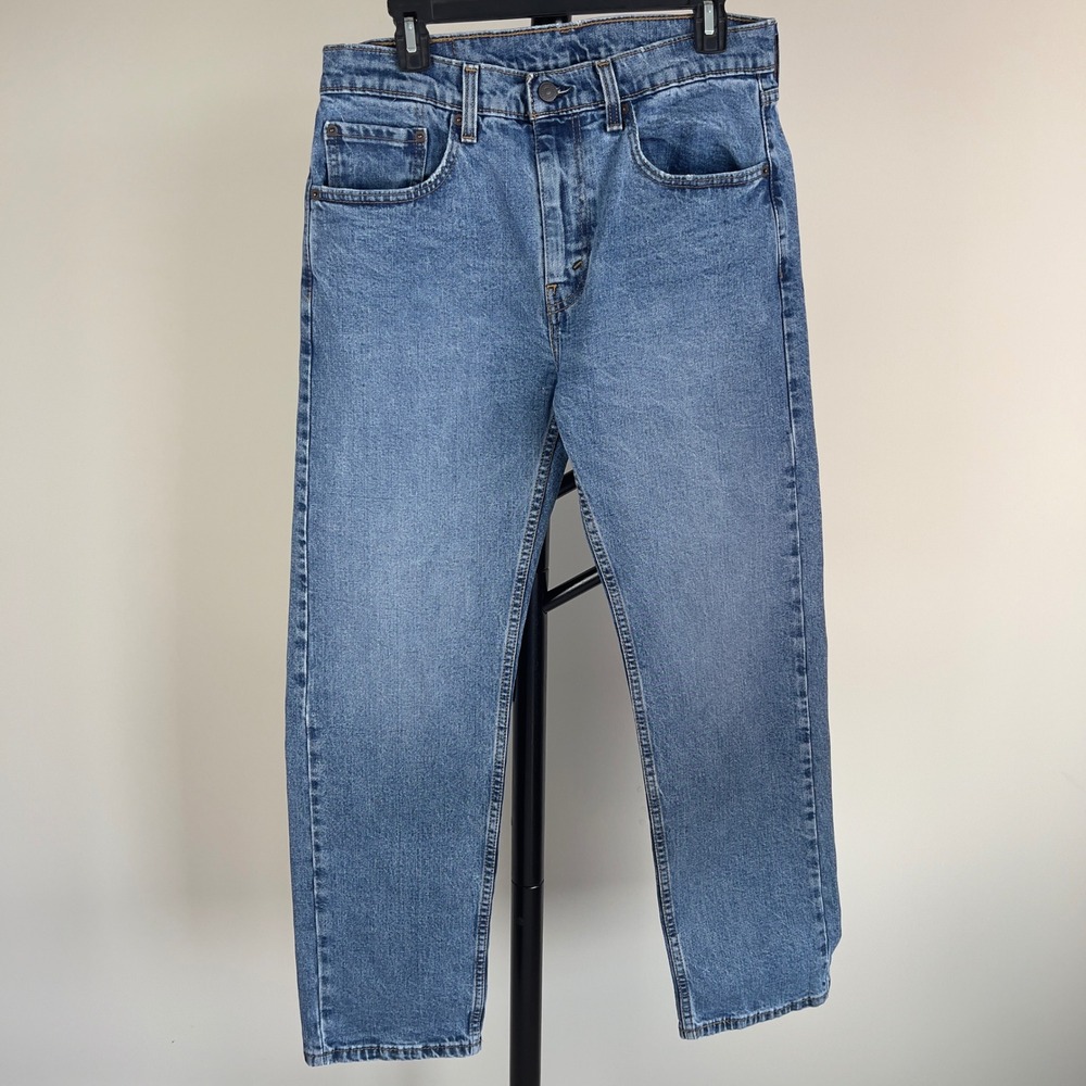 Levis 505 Regular Fit Jeans Mens 32x30 Medium Wash Blue Straight Leg 00505-1649